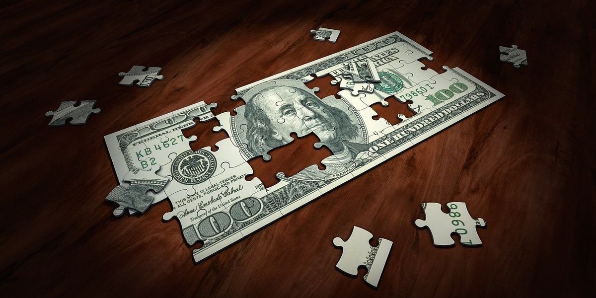 Financial Experts Break Down The Worst Financial Decisions They've Ever Seen A Client Make