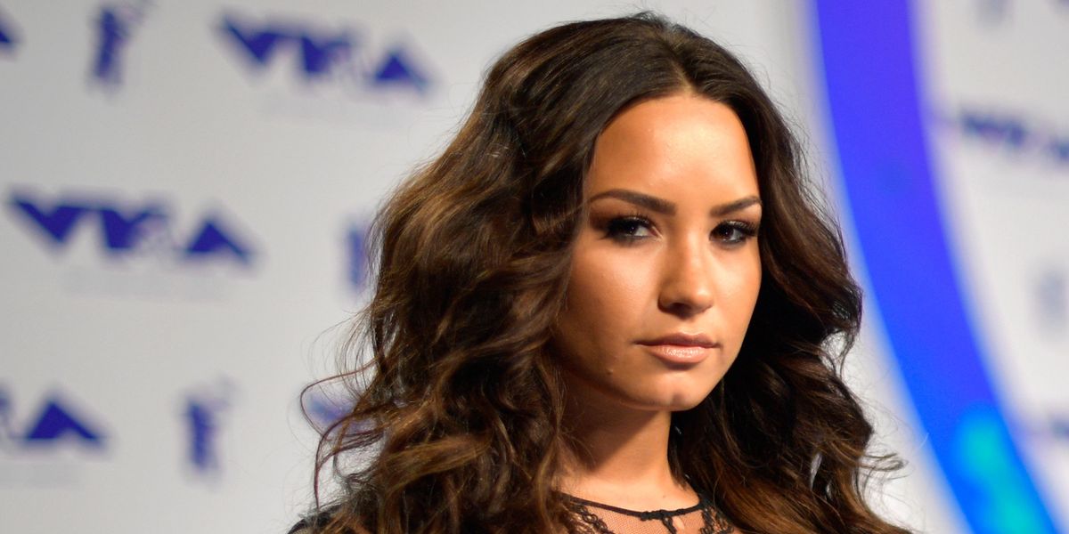 Demi Lovato Says She's Been Contacted By Aliens