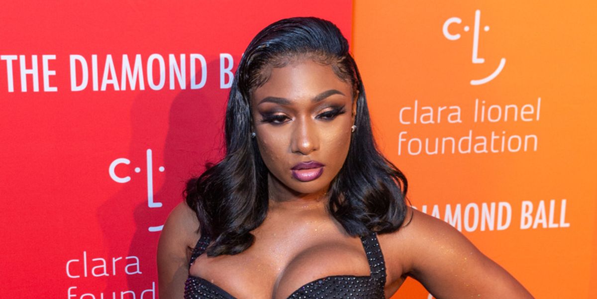 #HotNerdFall: Megan Thee Stallion, Yara Shahidi & Other Celebs Who Put Their Education First