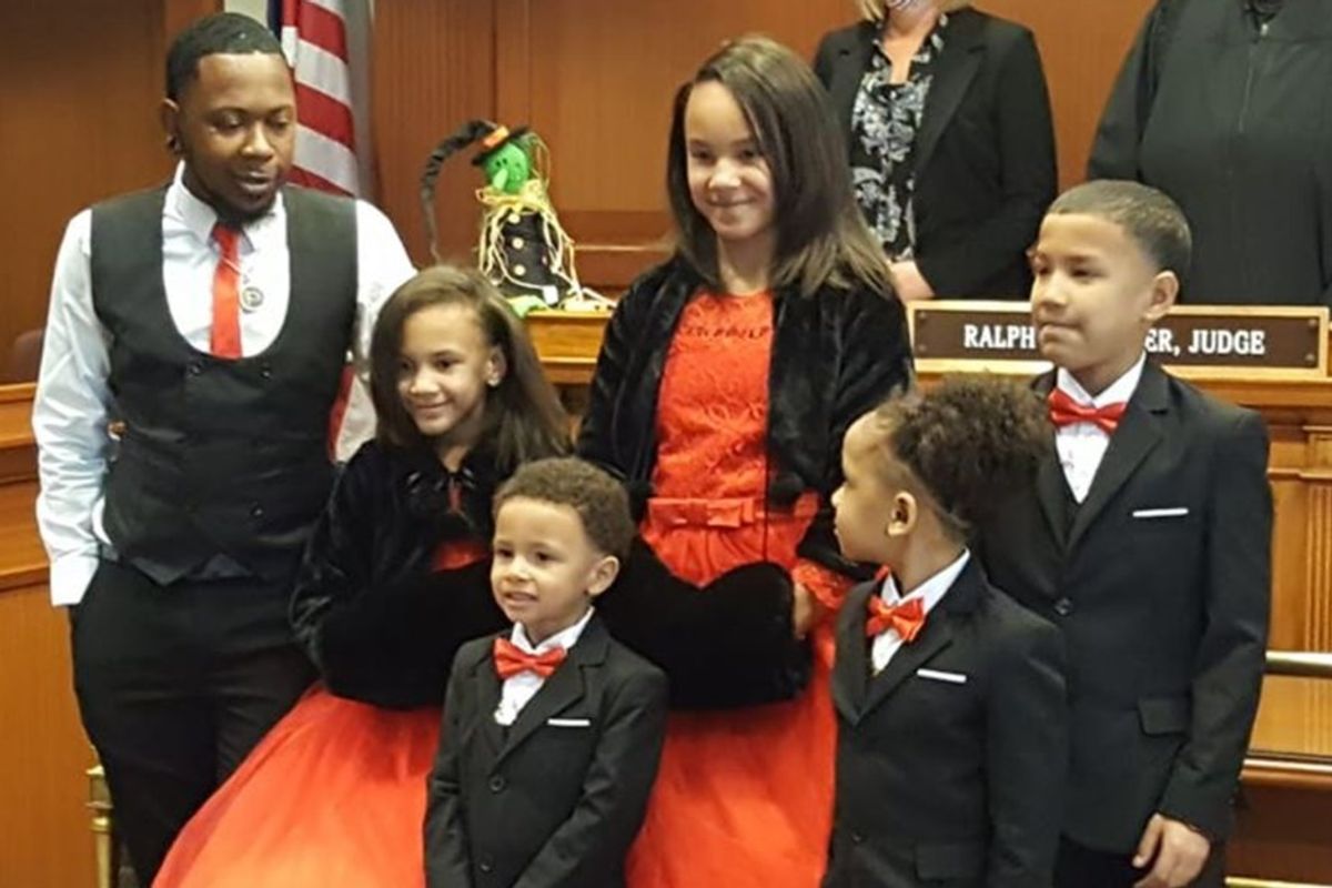 Single dad adopts five siblings so they'll never be separated again
