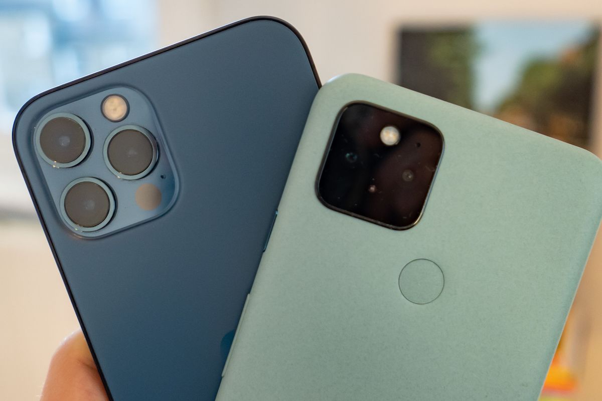 ​Apple iPhone 12 Pro and Google Pixel 5