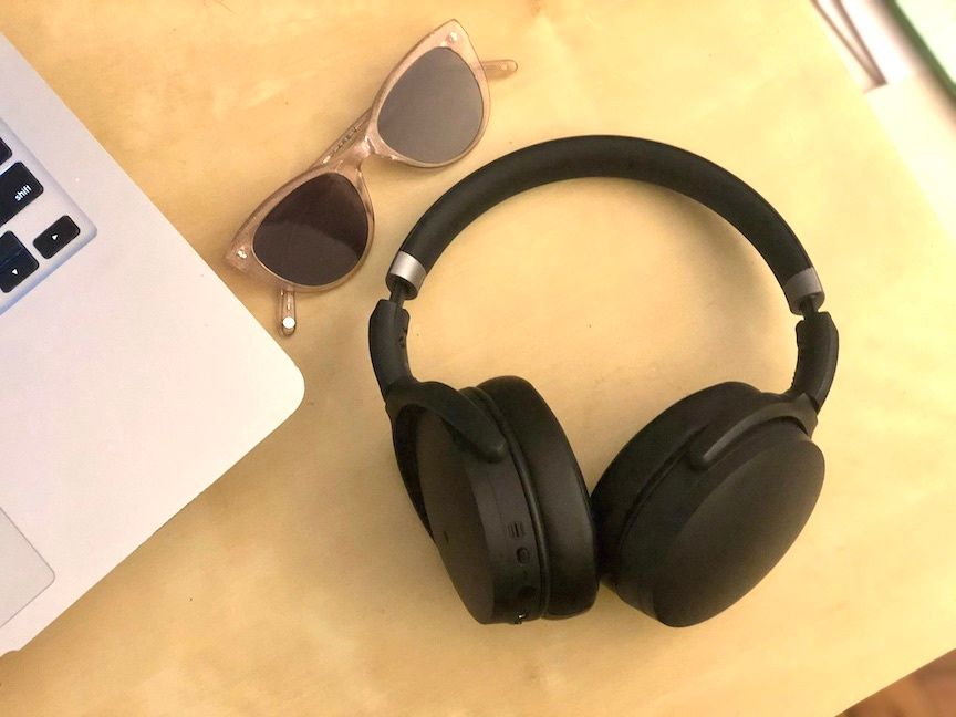 Sennheiser HD 450BT wireless headphone review: Clear sound, clean design -  Gearbrain