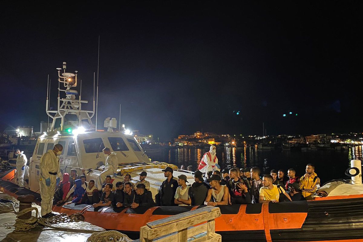 Ma i terroristi continuano a sbarcare