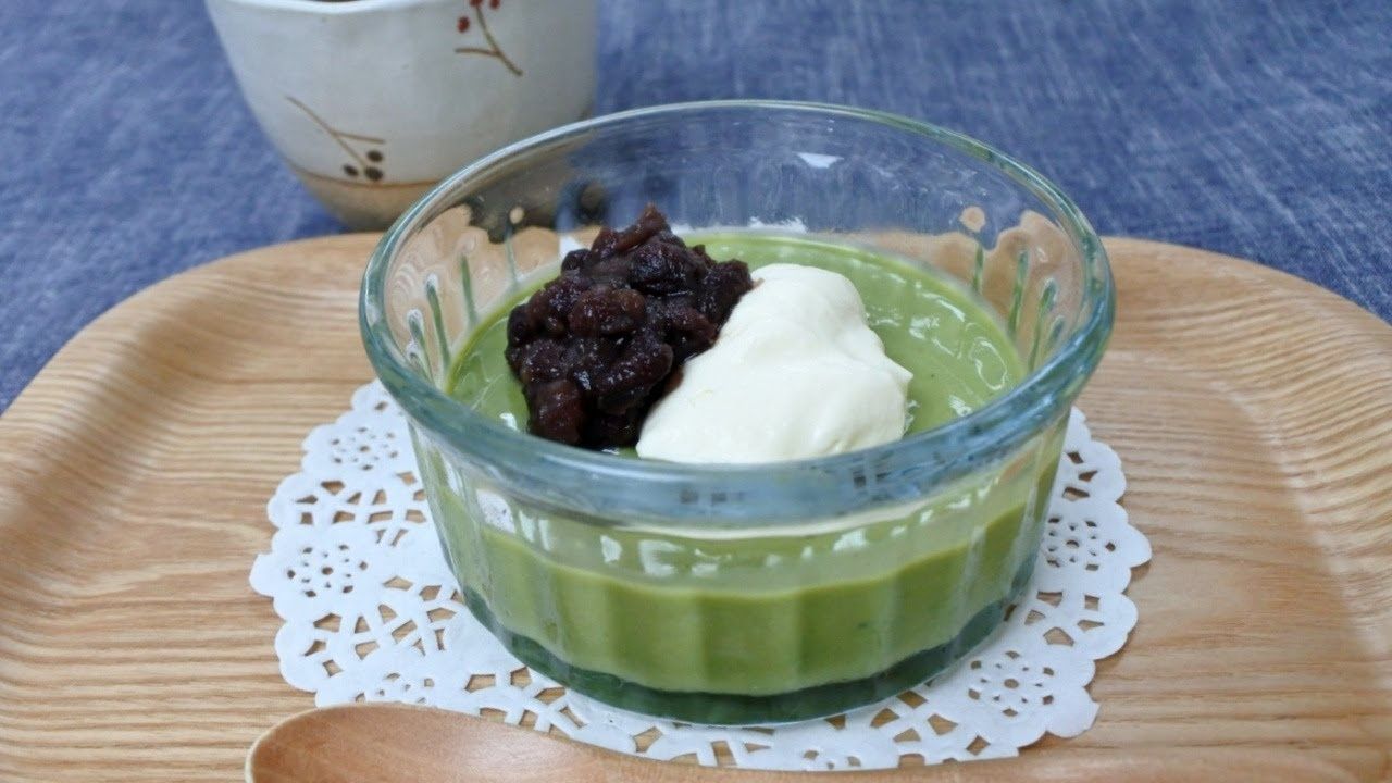 Matcha Mousse with Marshmallow