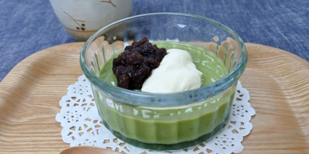 Matcha Mousse with Marshmallow