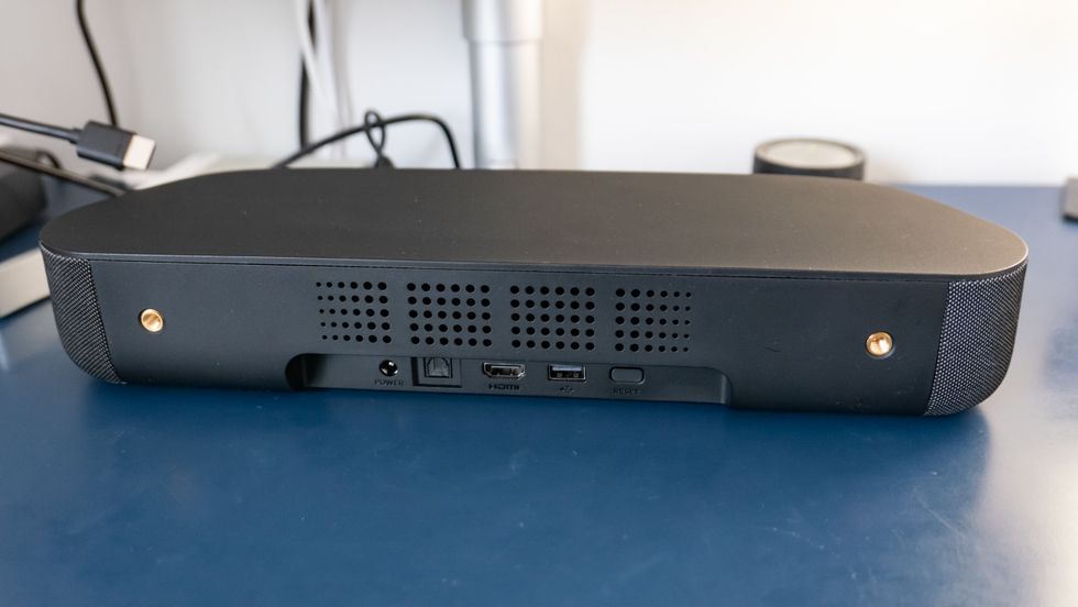Rear of Roku Streambar