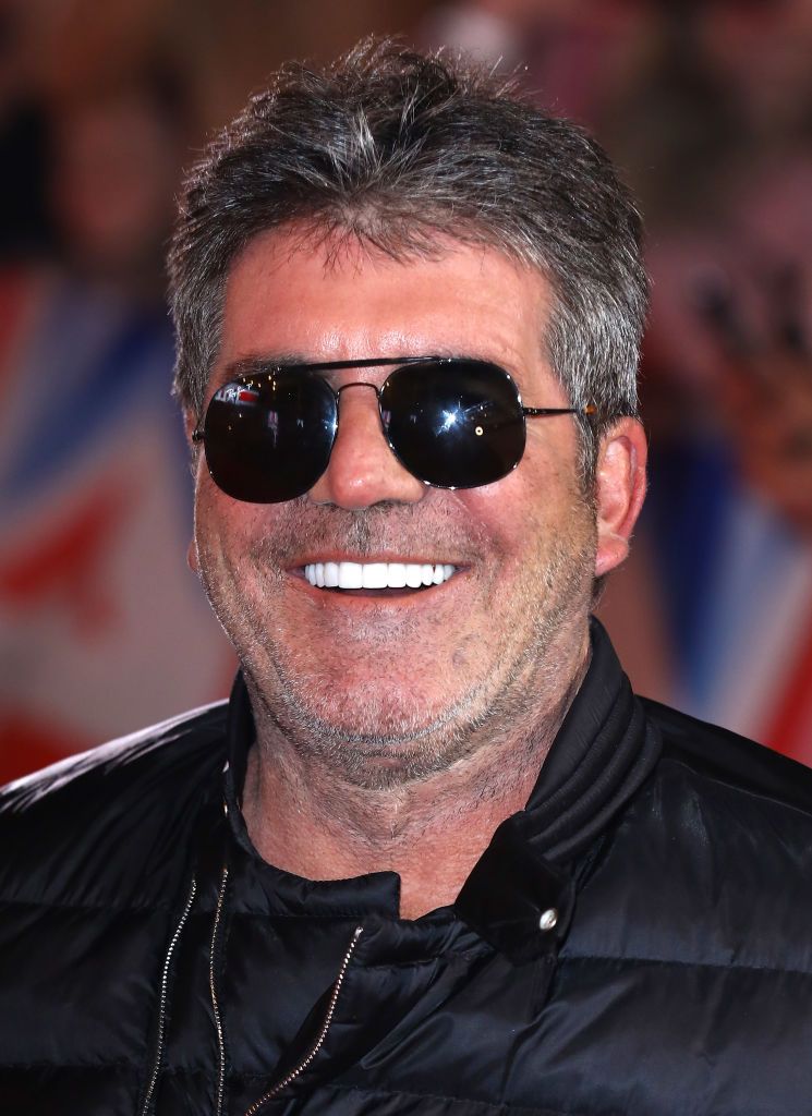 Simon Cowell Reveals Truth Behind His 'New Face' | 22 Words