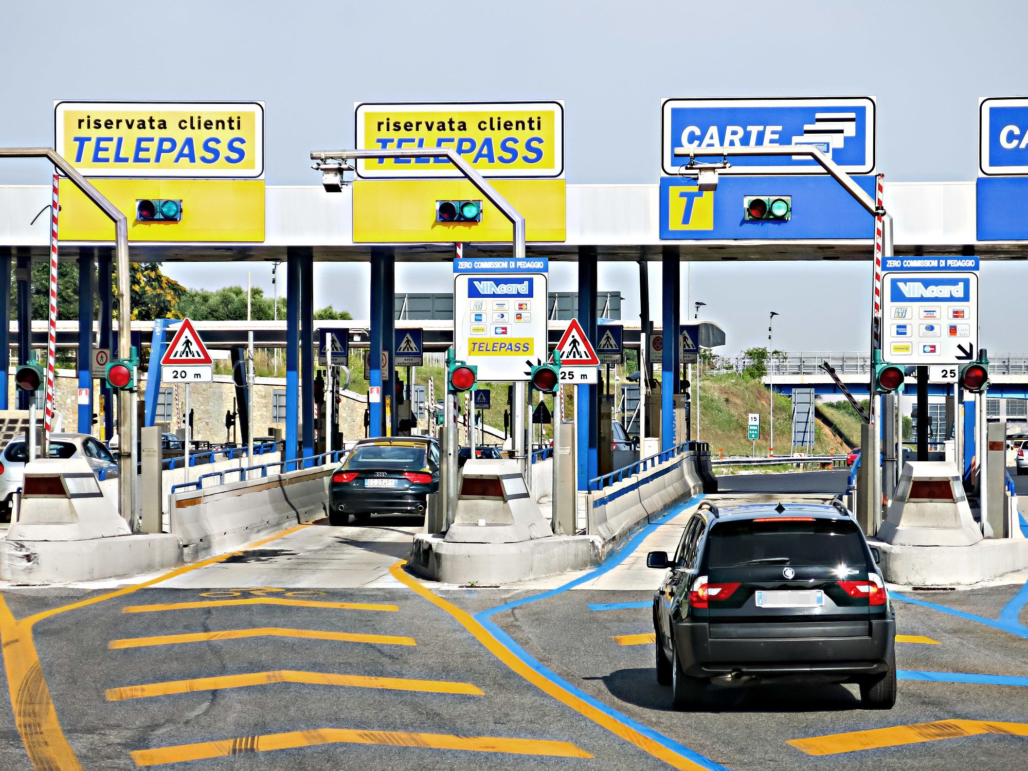 I fondi internazionali invocano l’Europa per far salire la posta a favore dei Benetton