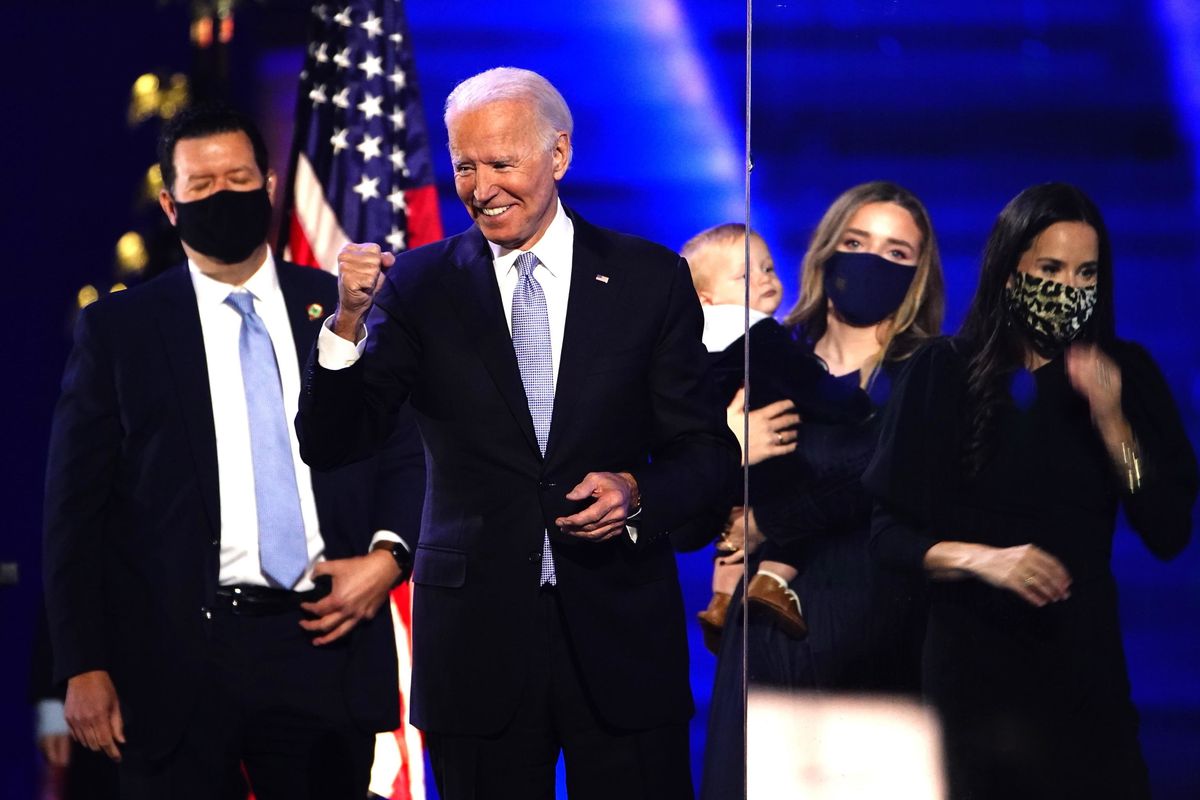 Biden faccia di bronzo: serve pacificazione