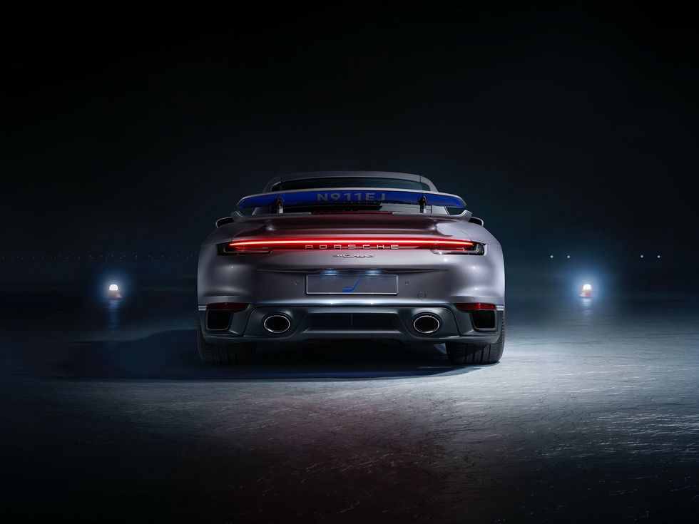 Porsche 911 Turbo S Duet