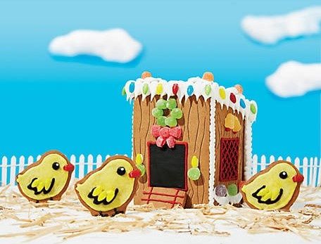 This gingerbread chicken coop kit with chick cookies is all we want for