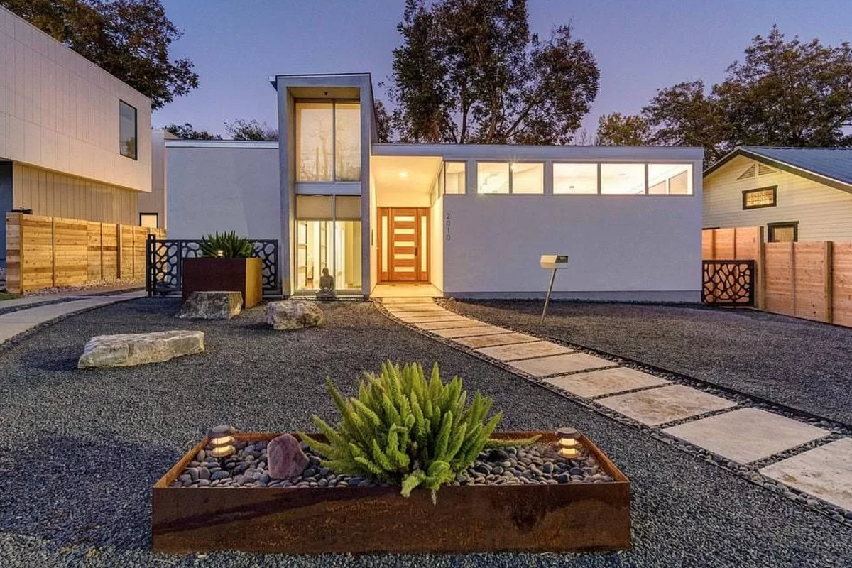 7 Gems you can own: modern homes for sale in Austin right now