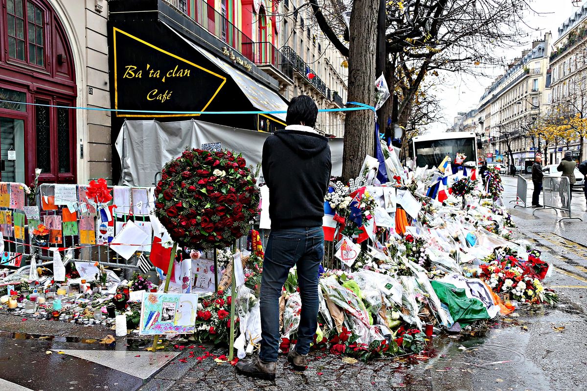 I morti dimenticati da chi urla all’islamofobia