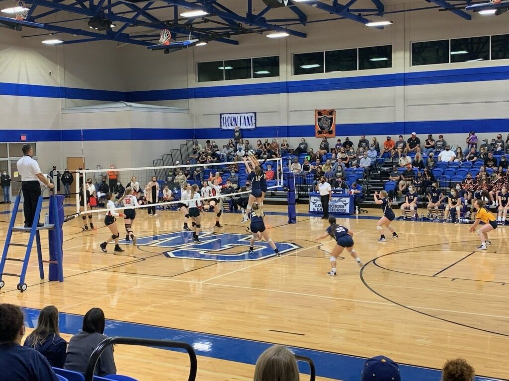Poth Volleyball Looking to Go All the Way!
