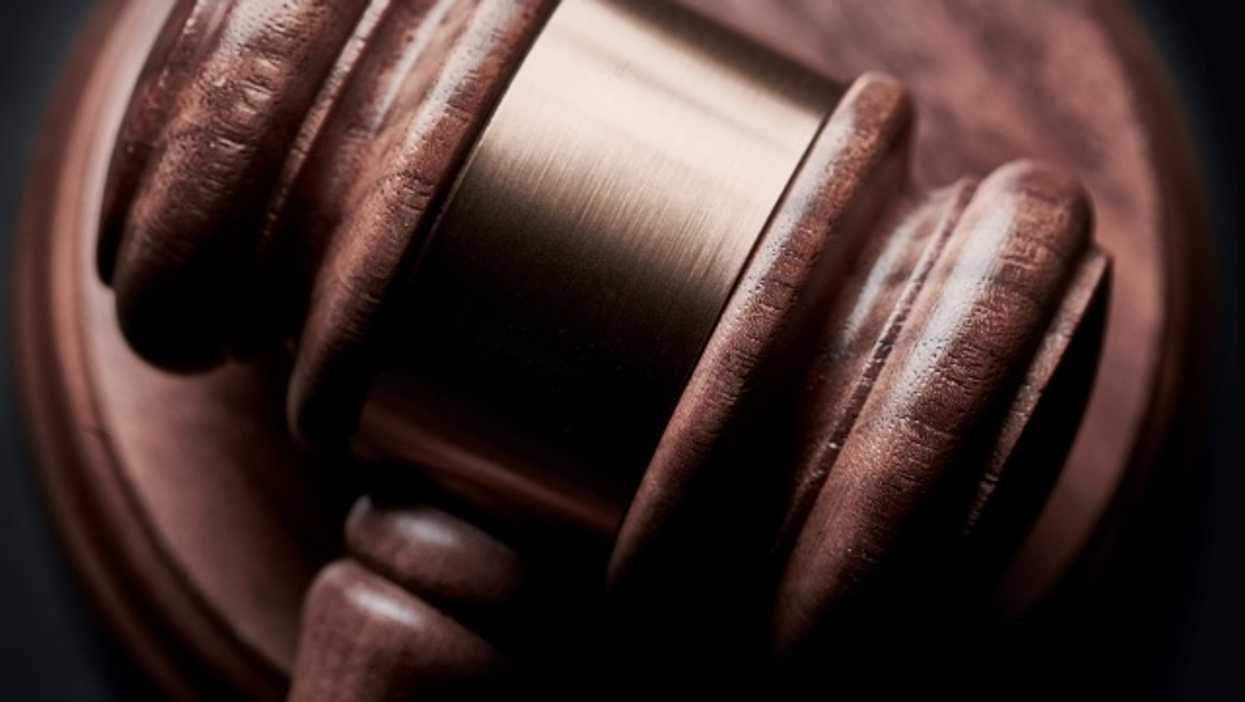 gavel