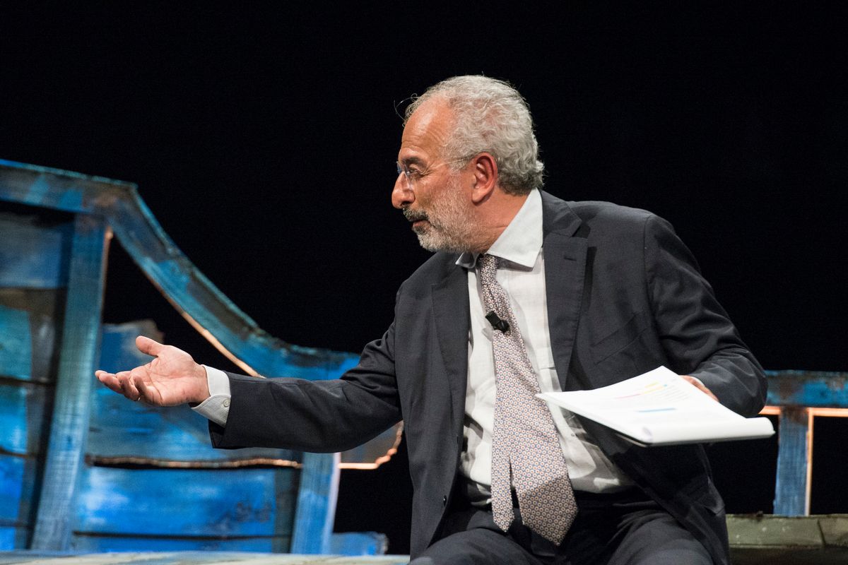 Il maestrino col Rolex sapeva, ma ha taciuto