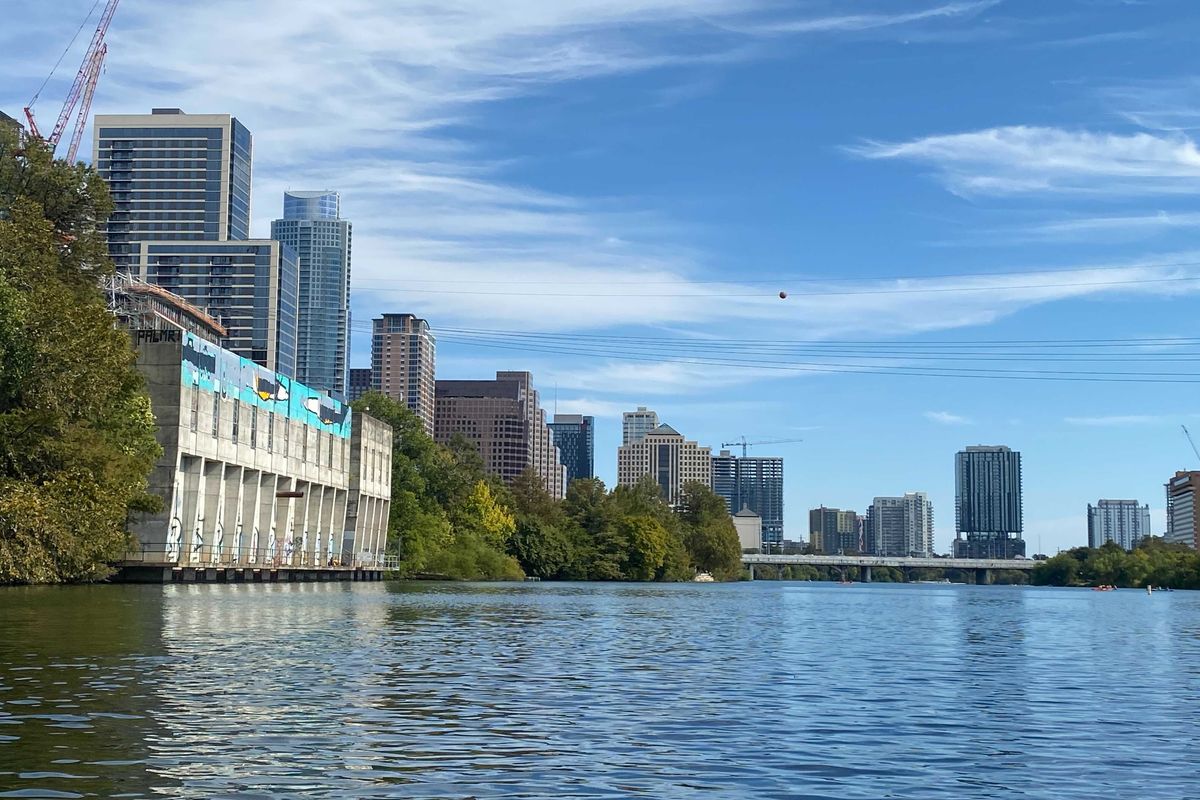 Austin ranks high in best college towns in the country