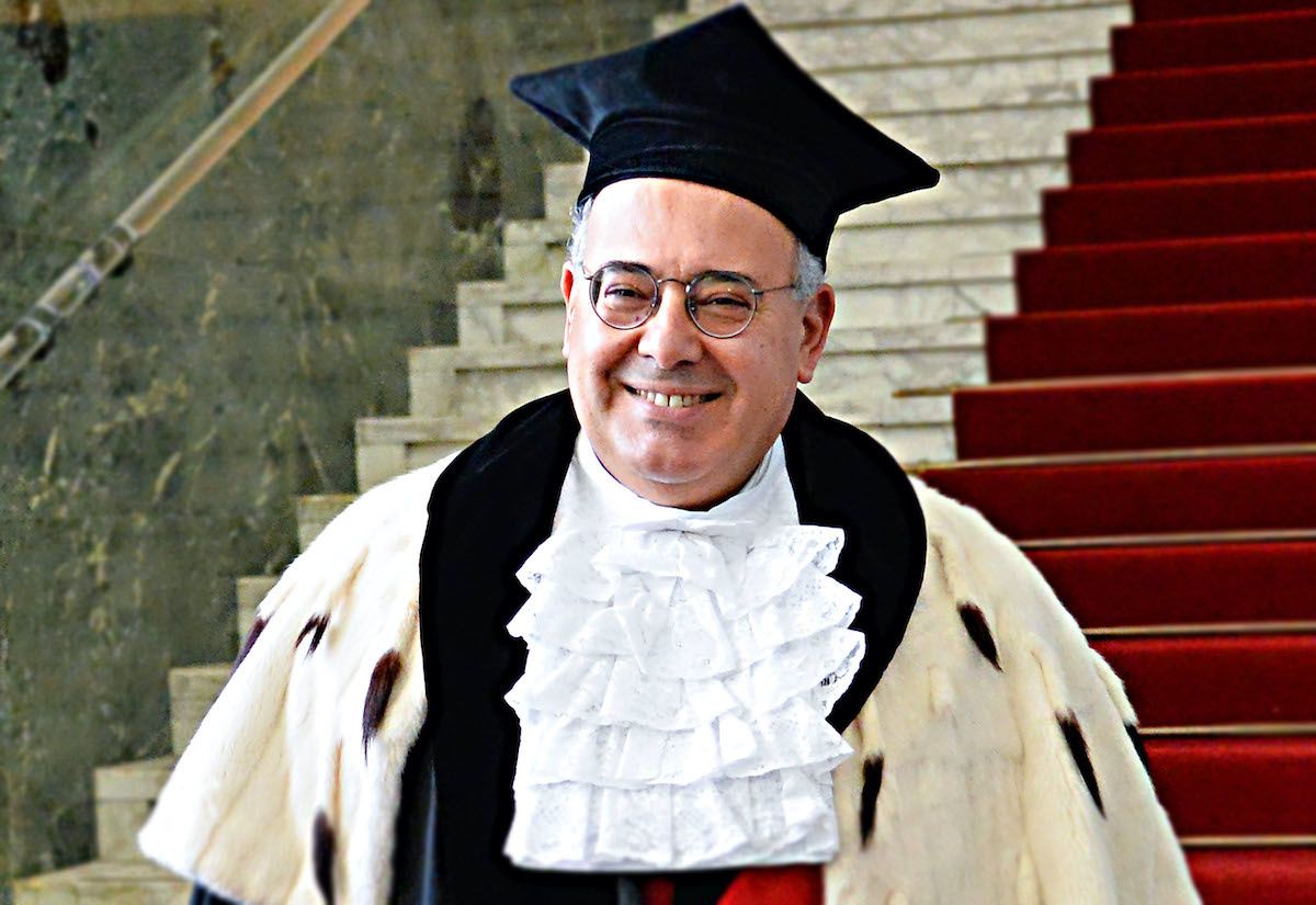 Gaudio dura meno di un giorno: «Mia moglie non viene a Catanzaro»