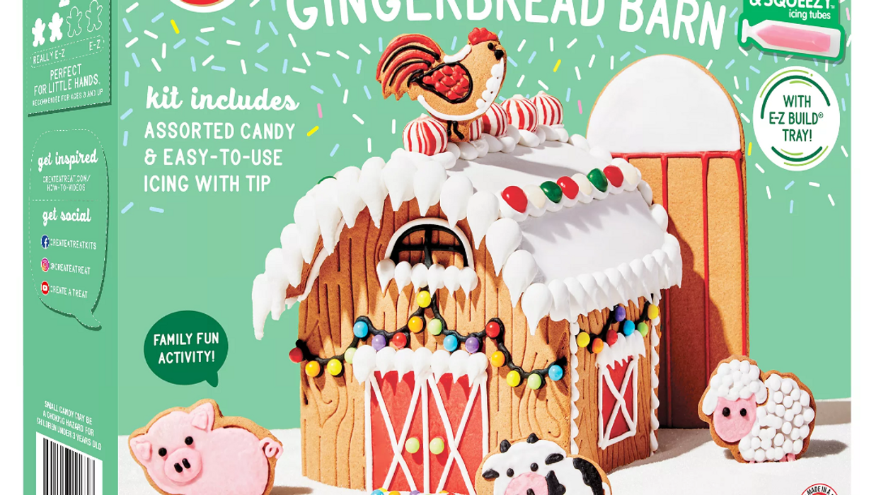 This gingerbread barn kit will add all kinds of festive fun to your Christmas
