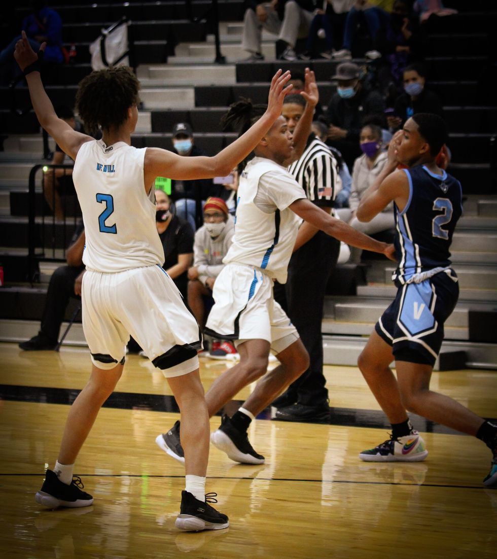 VYPE U Photo Gallery Shadow Creek Sharks Defeat The Village Vikings VYPE