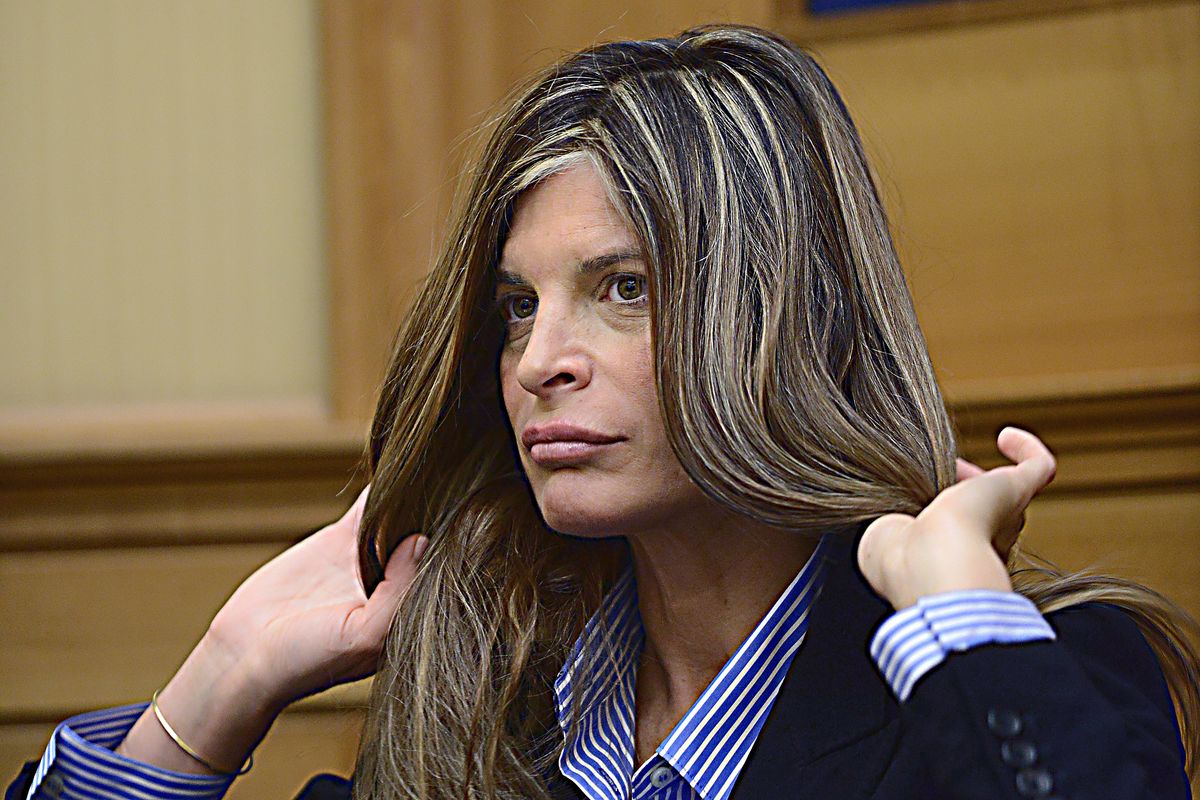 L’opposizione deraglia sul governissimo. Il Cav: «Niente inciuci ma responsabilità»