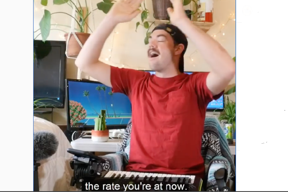 Man gets his cable bill reduced by serenading customer service with a catchy song