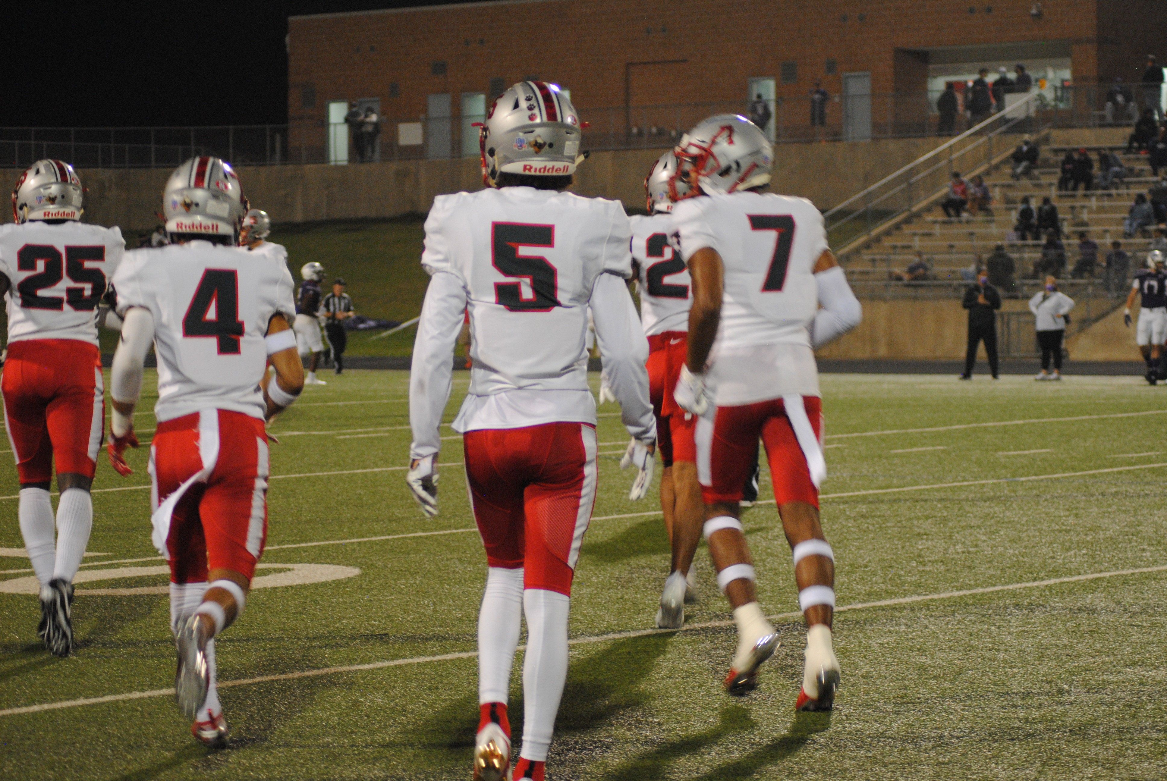 VYPE U Photo Gallery: Fort Bend Travis Tigers Fierce 5