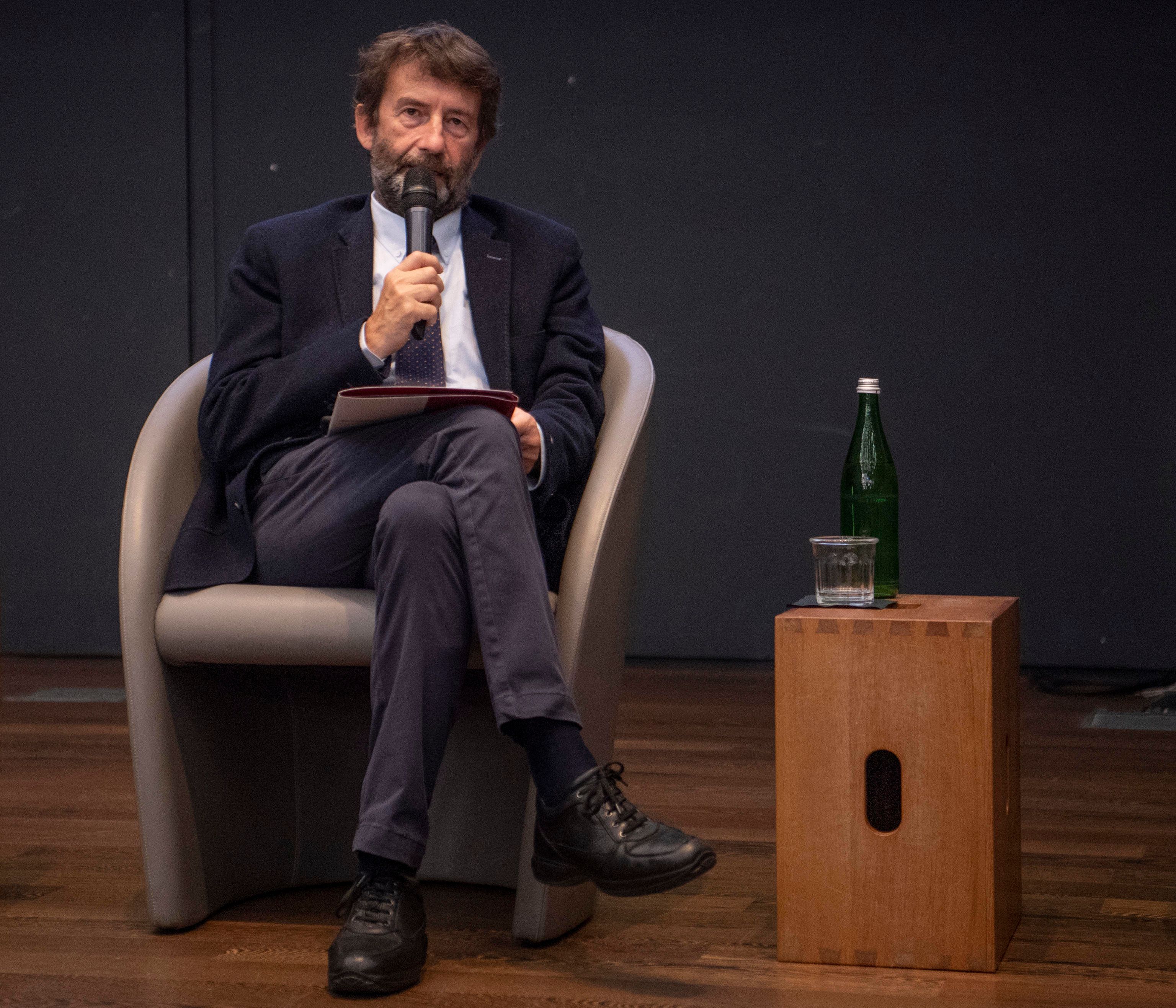 Franceschini si pappa il turismo