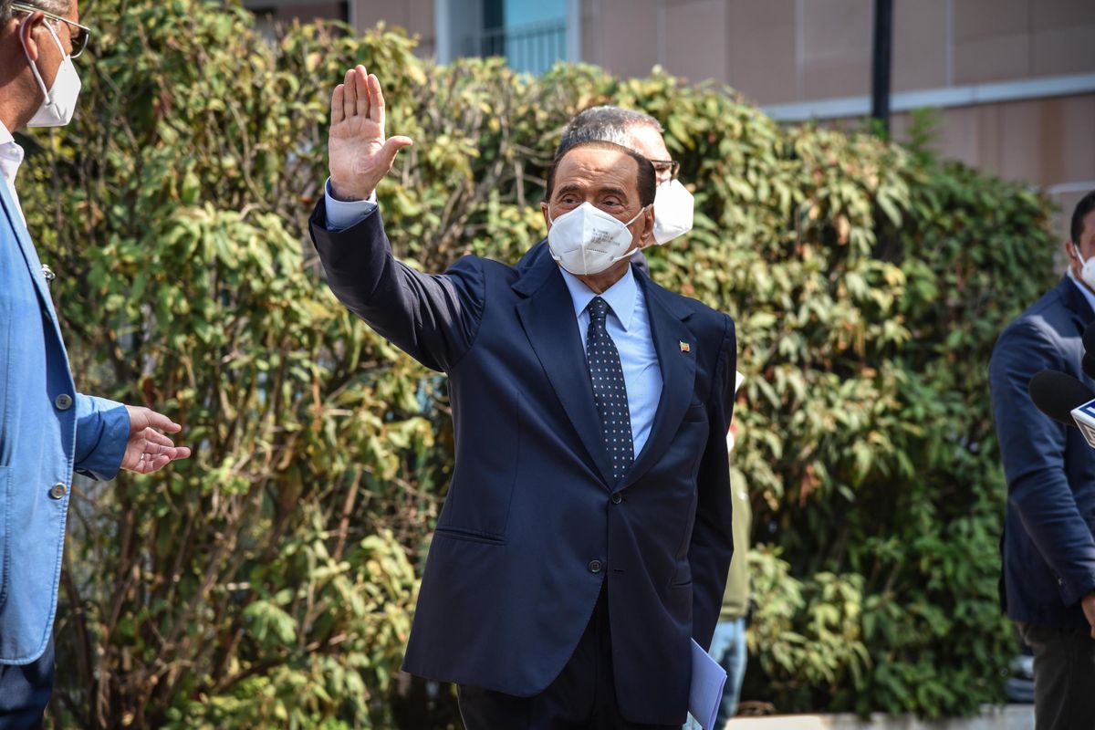 Berlusconi si sgancia dalla riforma del Mes mentre i grillini continuano a litigare