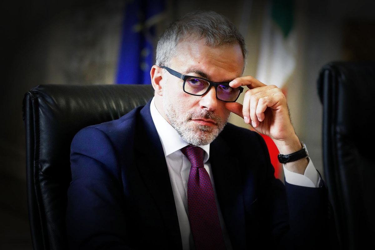 I pentastellati tentati dall’algoritmo che scova i presunti evasori sui social