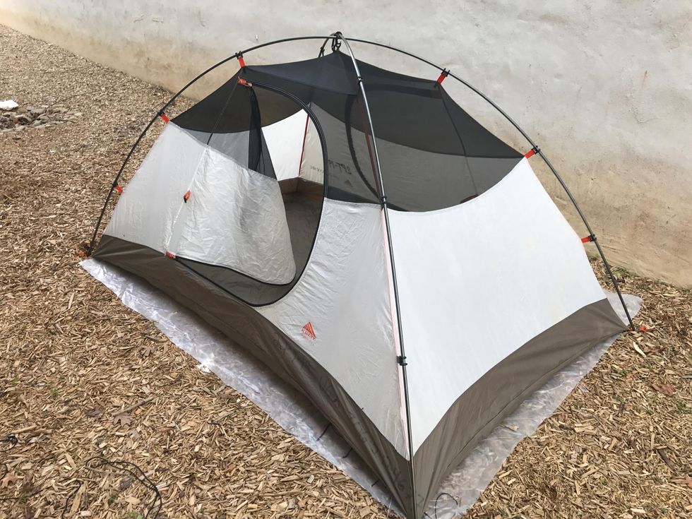 How to build a tent - B+C Guides