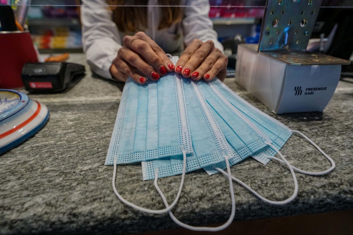 Mascherine, è intrigo internazionale tra Vaticano, San Marino ed Ecuador