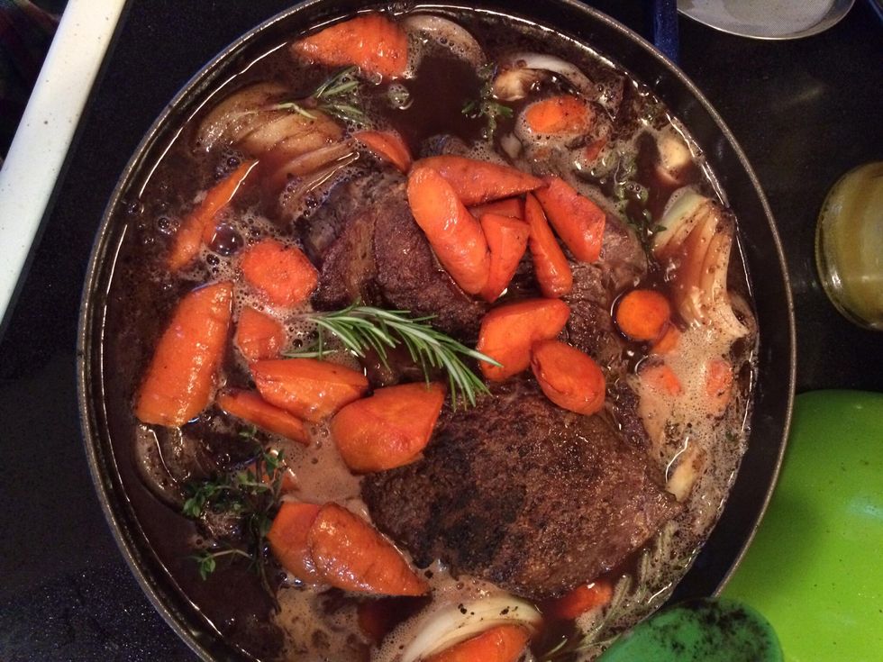 How To Make The Pioneer Womans Perfect Pot Roast B C Guides