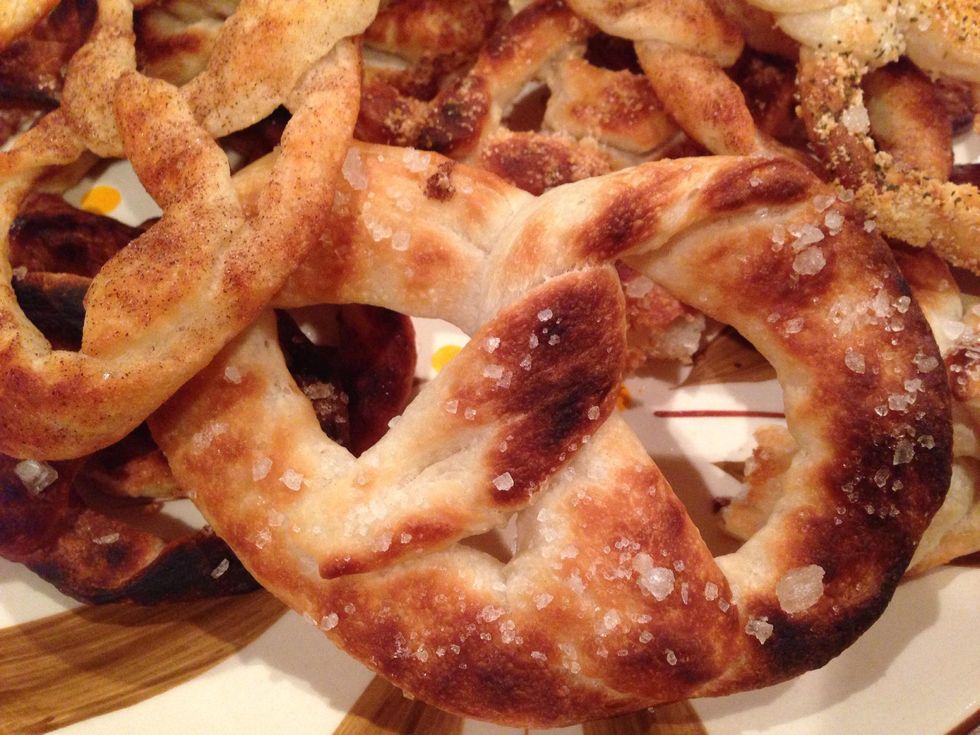 How to make easy pretzels from pizza dough B+C Guides