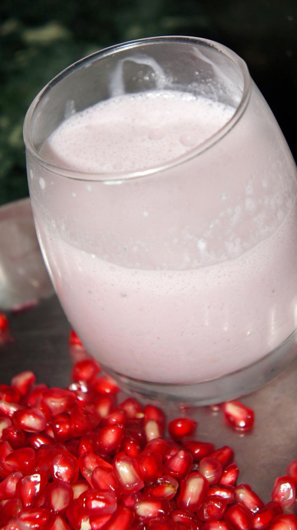 How to make pomegranate juice B+C Guides