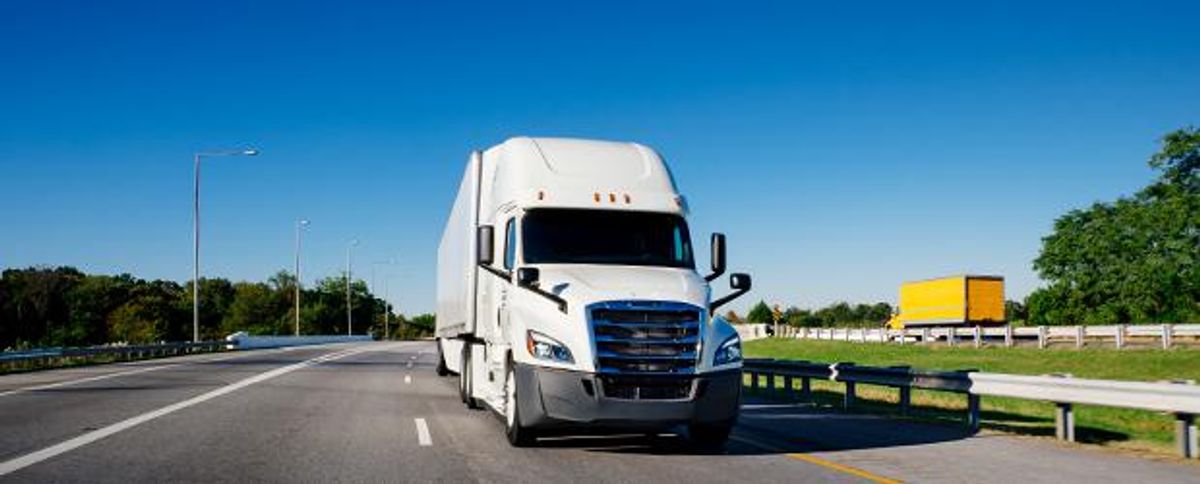 penske trucks on highway