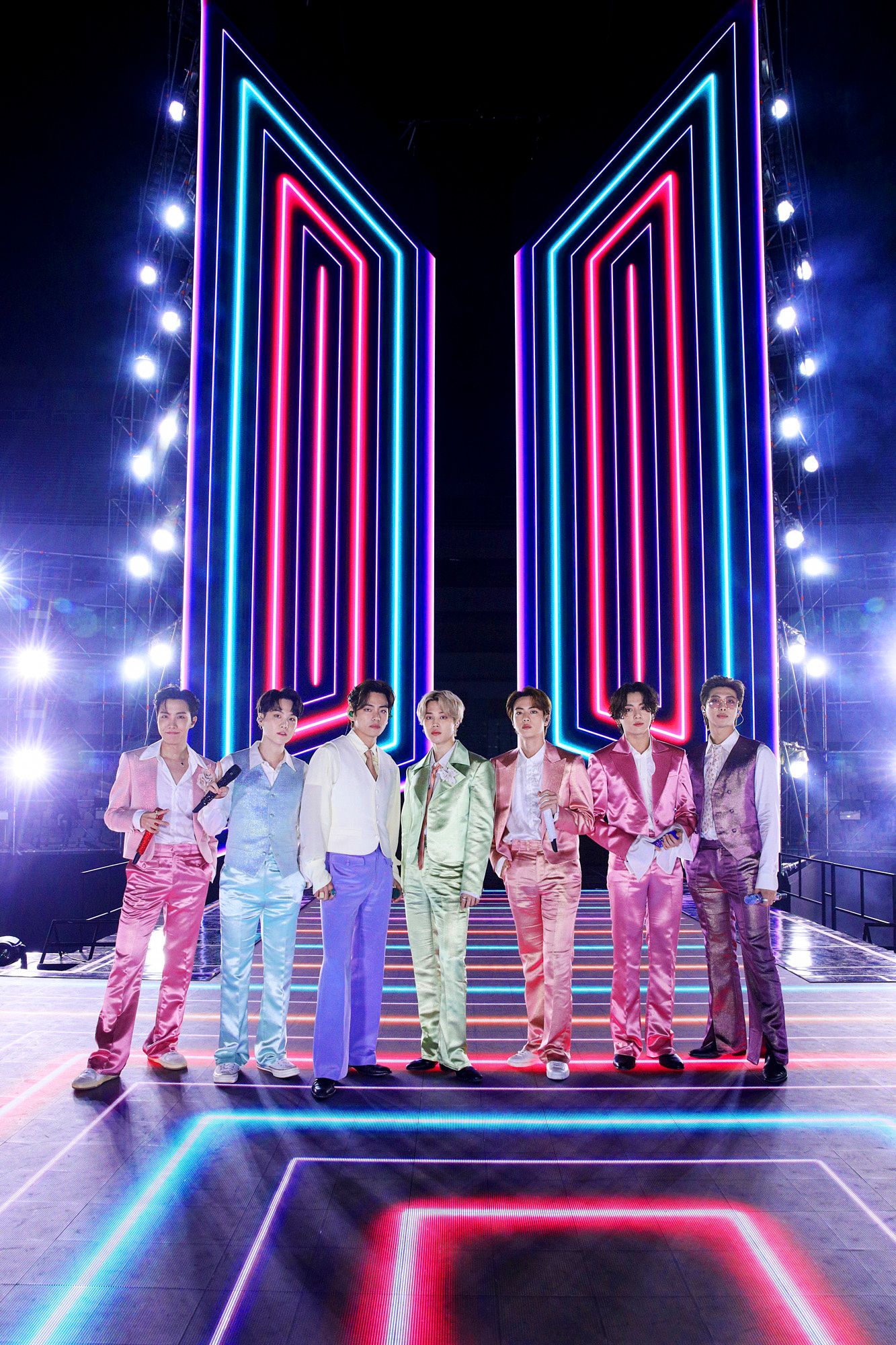 Watch BTS Perform at the 2020 American Music Awards and GMA - PAPER