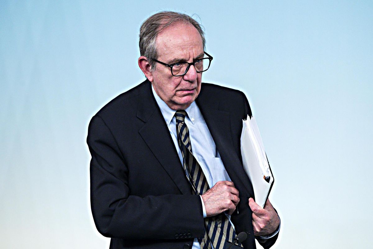 Padoan in Unicredit viola la sua legge