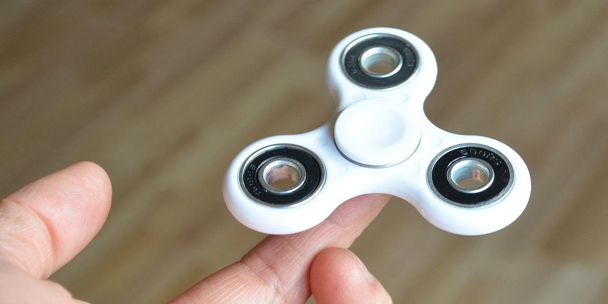 People Break Down The Weirdest Trends That Have Totally Been Forgotten