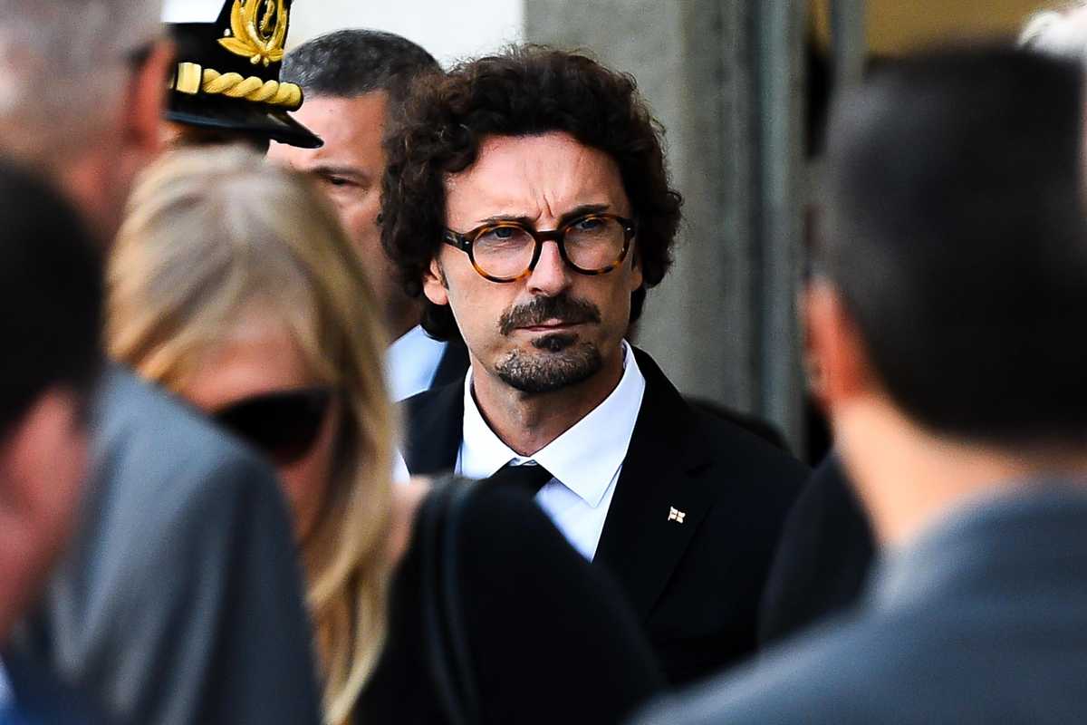 Toninelli ridicolizzato in tribunale