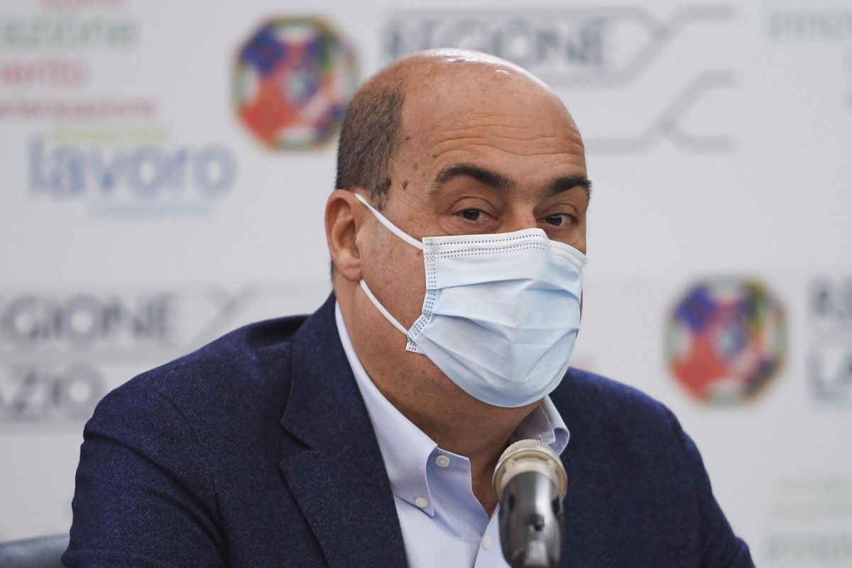 Nel poker della crisi stanno bluffando tutti. Il re dei bari però resta sempre Renzi