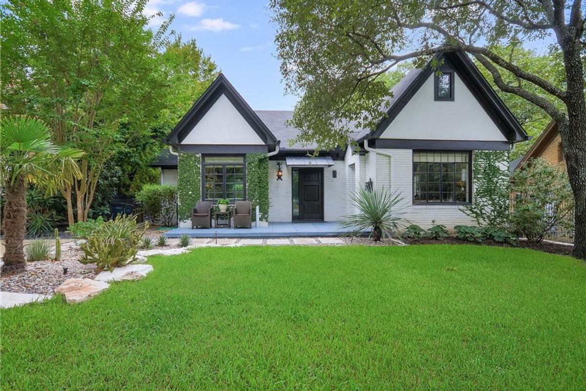 Lance Armstrong lists West Austin home for $2 million