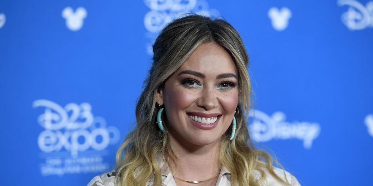 Hilary Duff Says the 'Lizzie McGuire' Reboot Has Been Cancelled