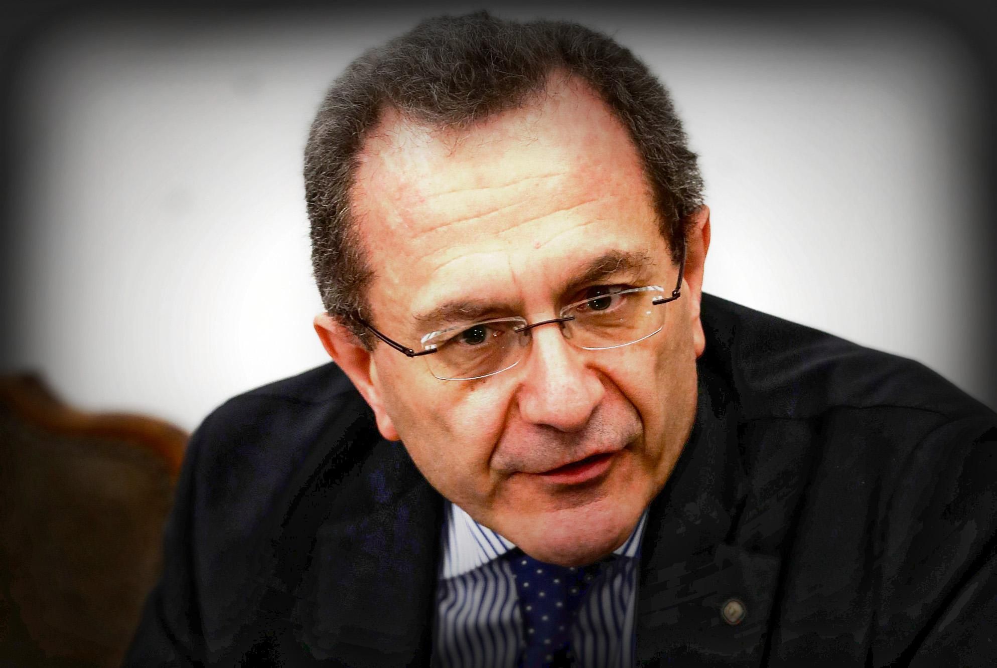 Più gli esperti accumulano errori più li fanno decidere delle nostre vite