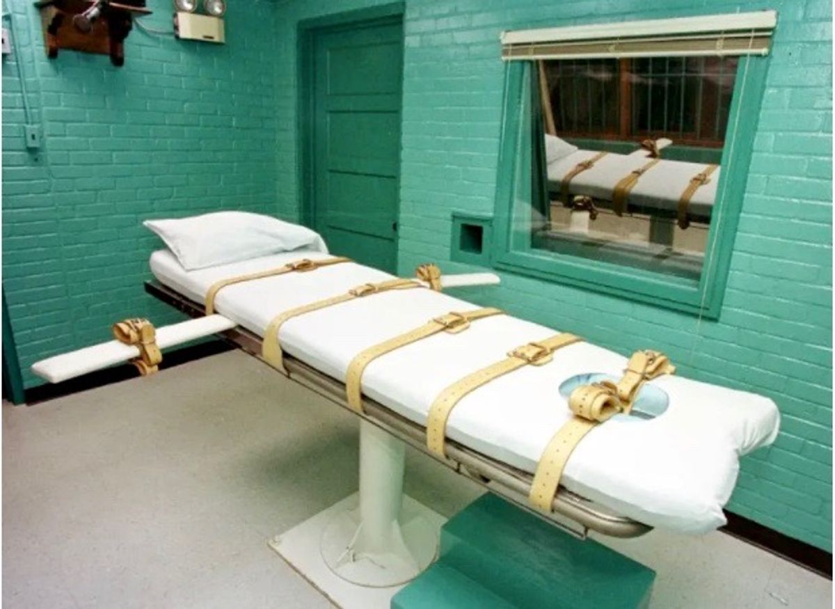 First US federal execution of woman in decades