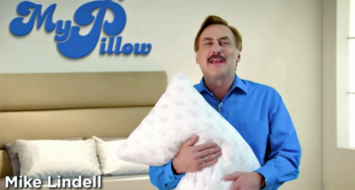 MyPillows described as 'piñatas filled with fist-size cotton balls' in hilariously scathing review