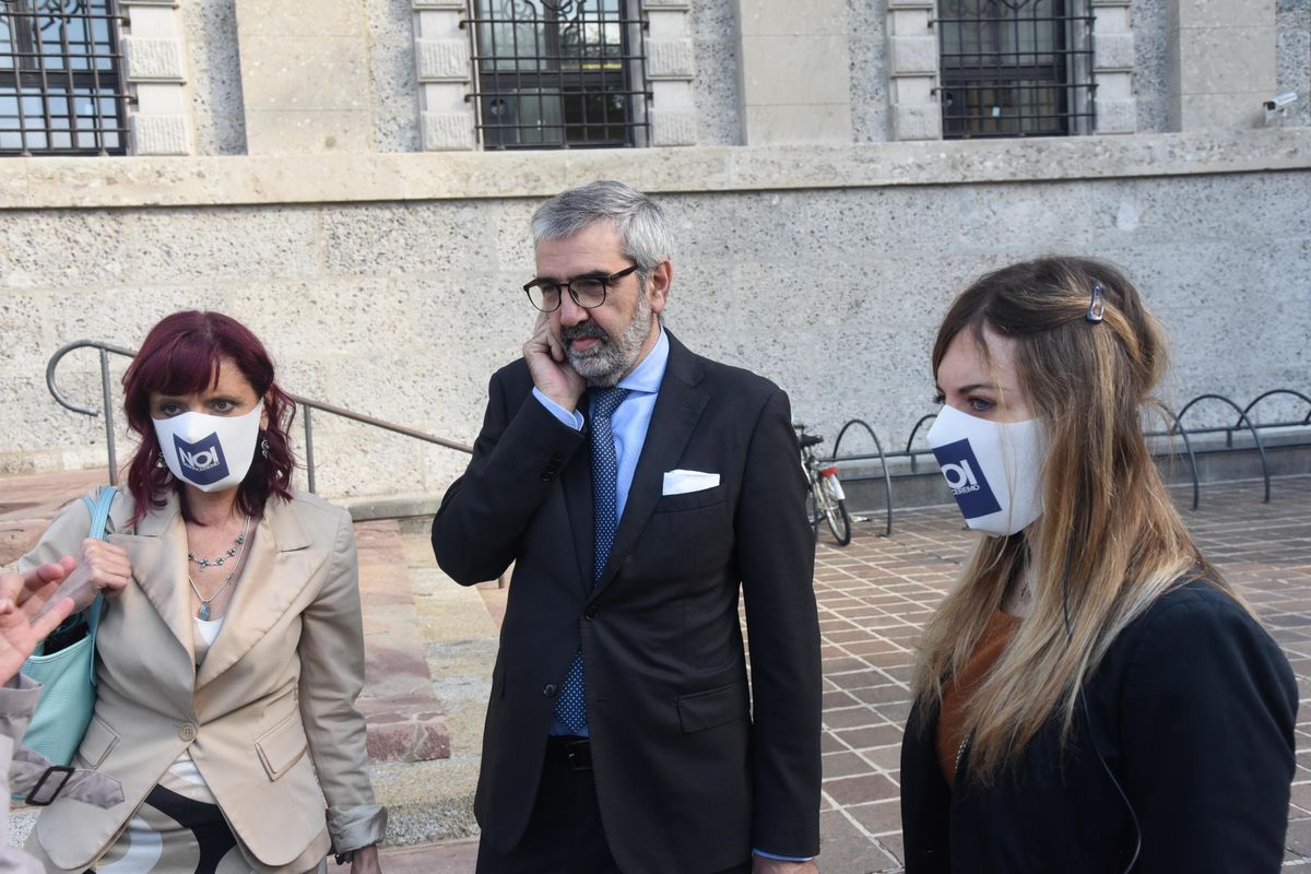 «Il governo si scusi per i suoi errori. Questa spocchia non rispetta i morti»