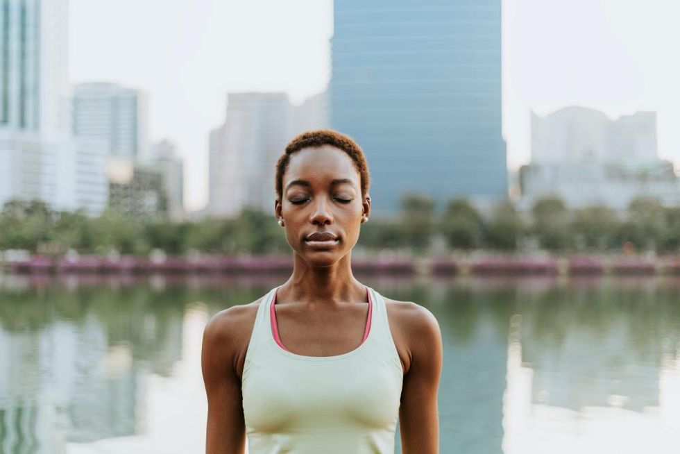 black-woman-meditating