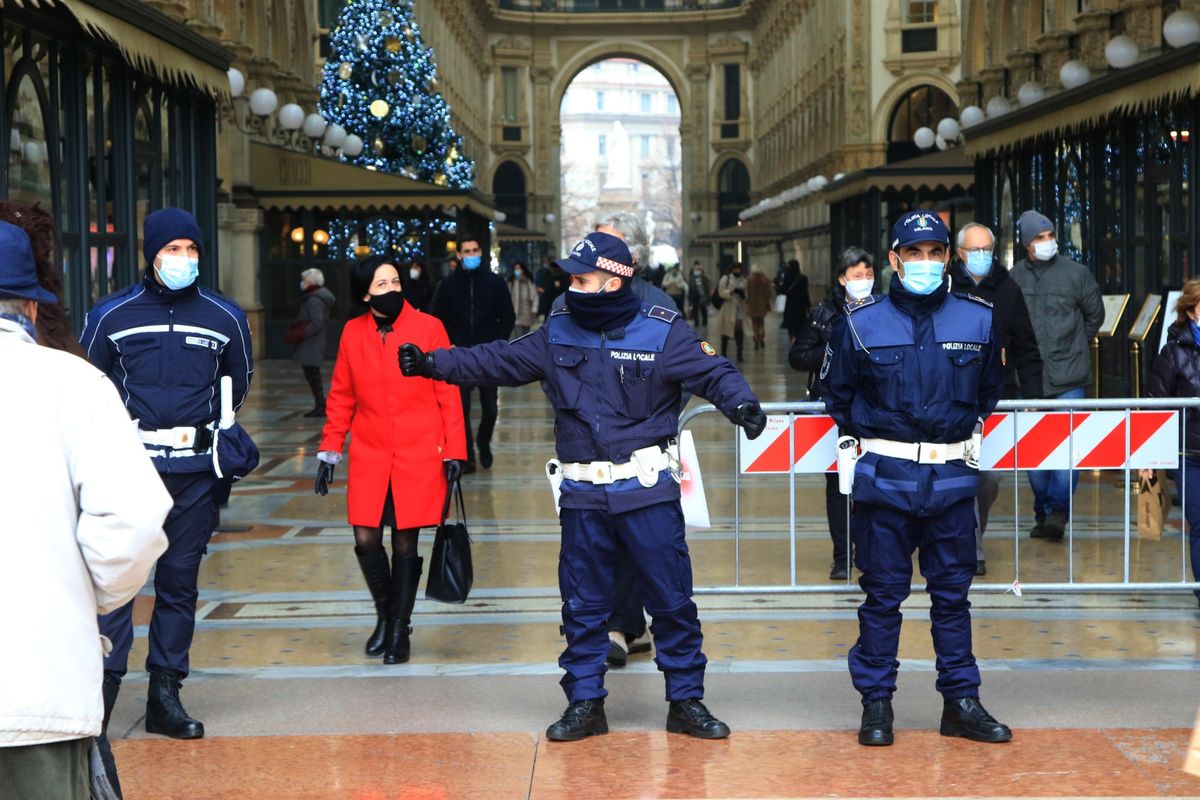 Effetto Giuseppi: il Natale blindato è più caro