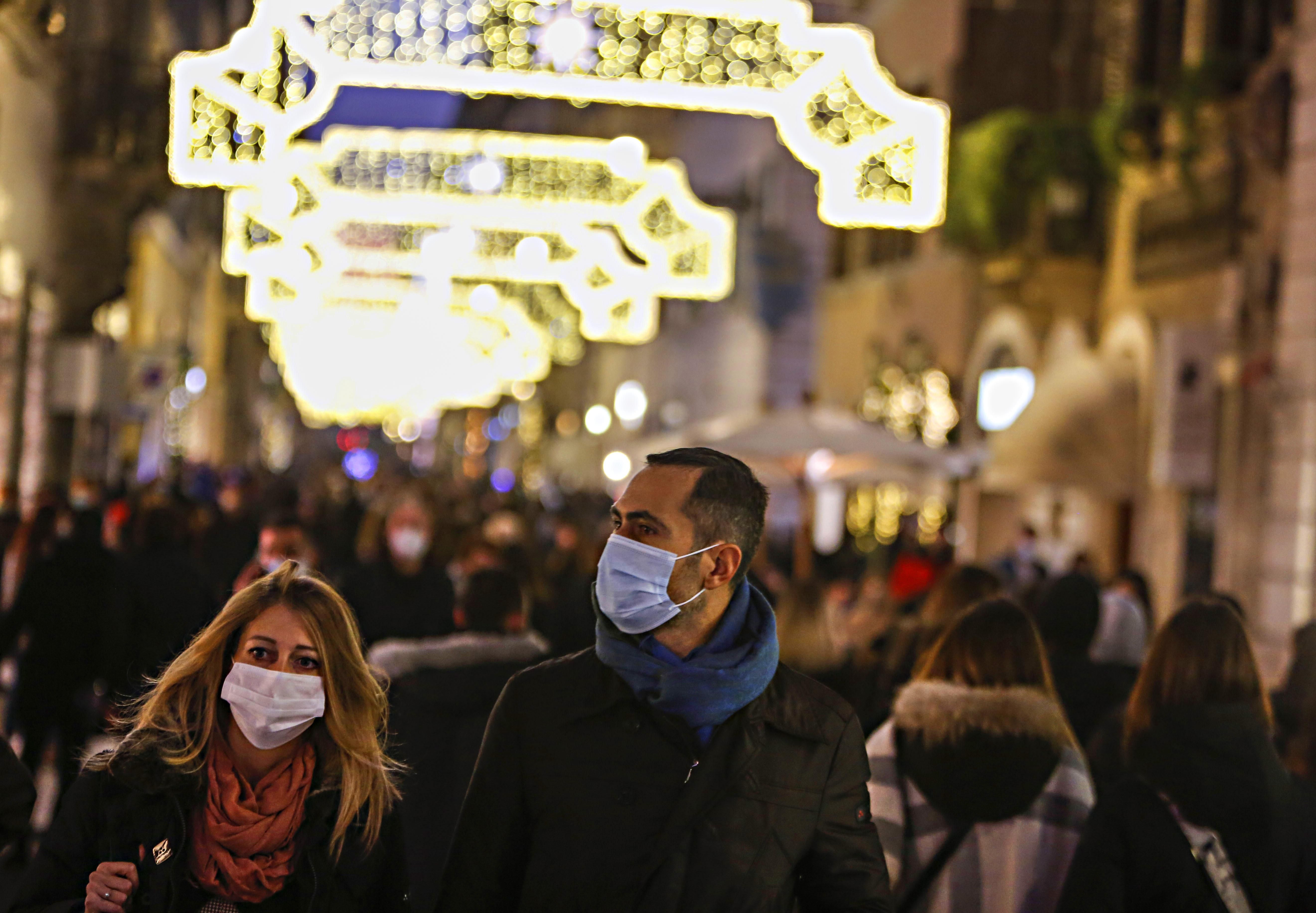 Le mascherine servivano. Il ministero lo sapeva ma ha fatto finta di nulla
